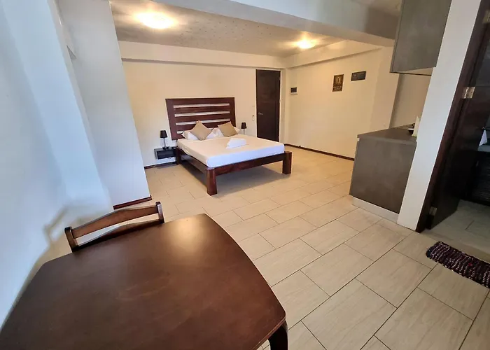Day & Night Apartment